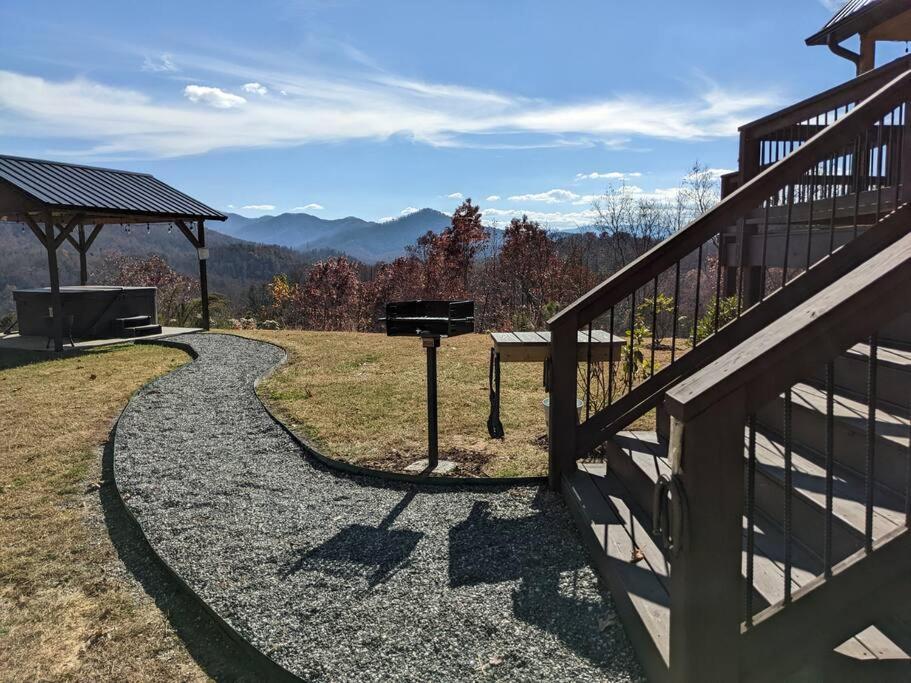Peace Of Heaven ~ Modern Chic Cabin W/ Majestic Mountain Views Bryson City Esterno foto