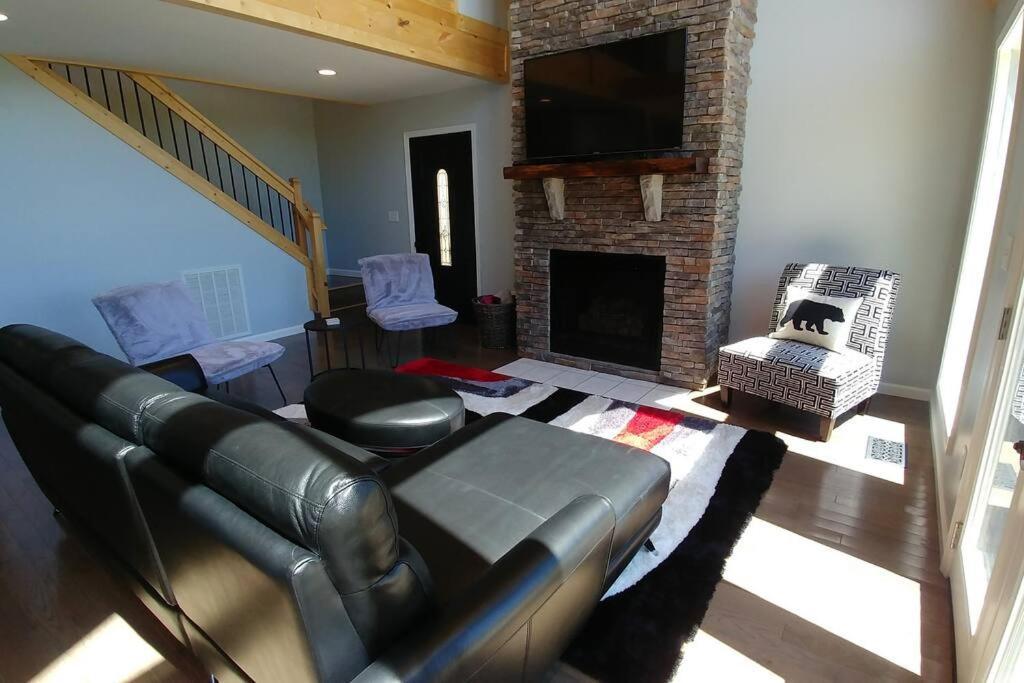 Peace Of Heaven ~ Modern Chic Cabin W/ Majestic Mountain Views Bryson City Esterno foto