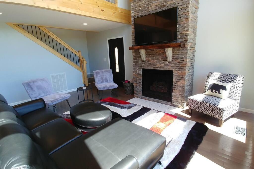 Peace Of Heaven ~ Modern Chic Cabin W/ Majestic Mountain Views Bryson City Esterno foto